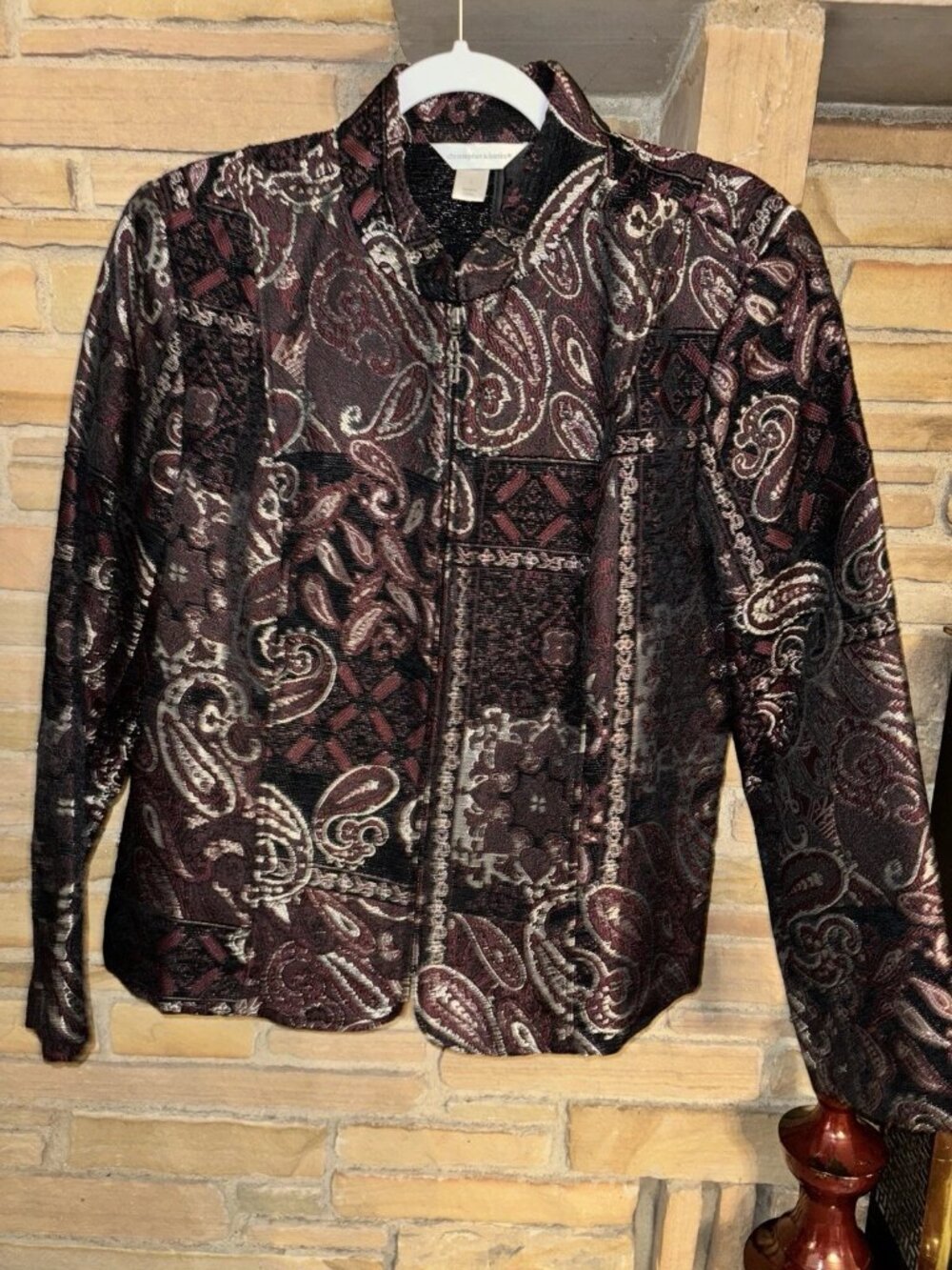Christopher & Banks Jacket Women’s‎ L, Burgundy Paisley Design